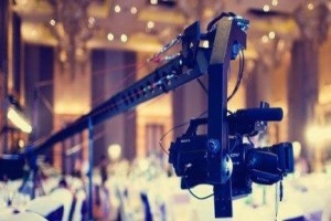 从创意到银幕 影视广告片制作与策划全流程解析